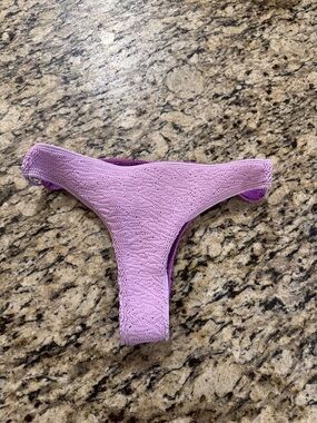 Cleonie Australia swim bottom M/L New